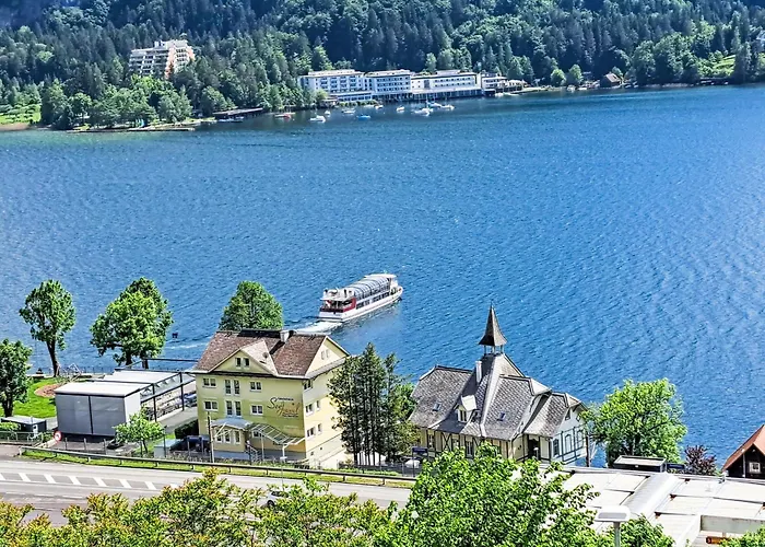 Seezugang & Ossiacher By Interhome *